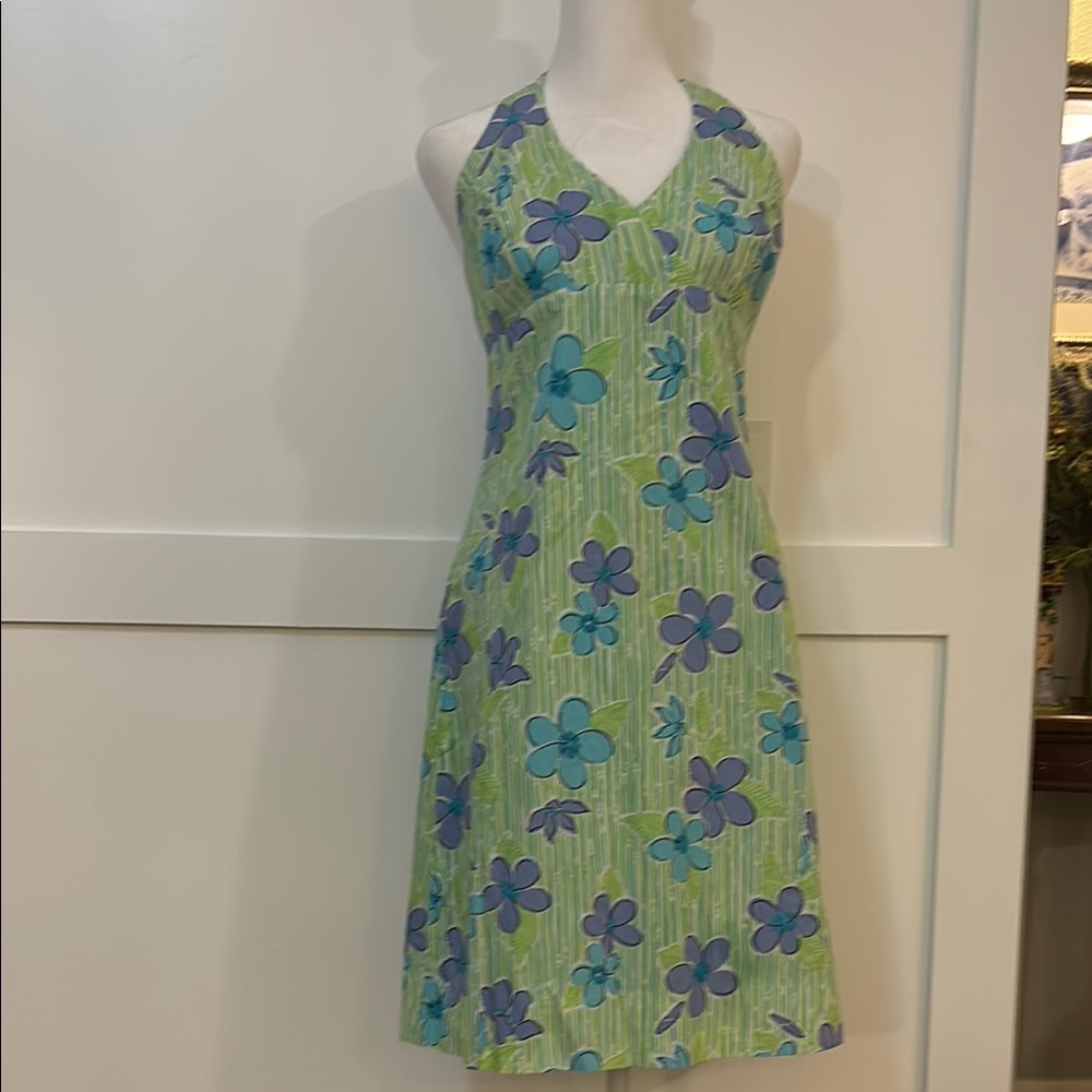 Lilly Pulitzer halter dress in size 6. White label in excellent condition